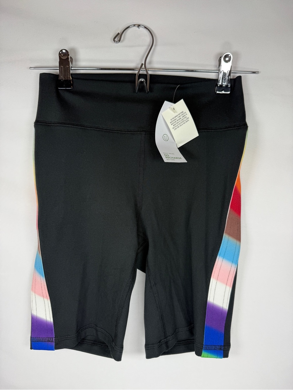 GILLY HICKS PRO RECHARGE BLACK RAINBOW STRIPE PRIDE SHORTS Sz SMALL Biker Shorts